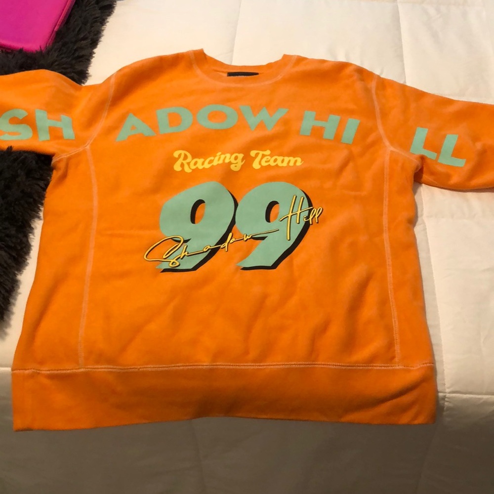 never been worn Shadow Hill crew neck sweatshirt